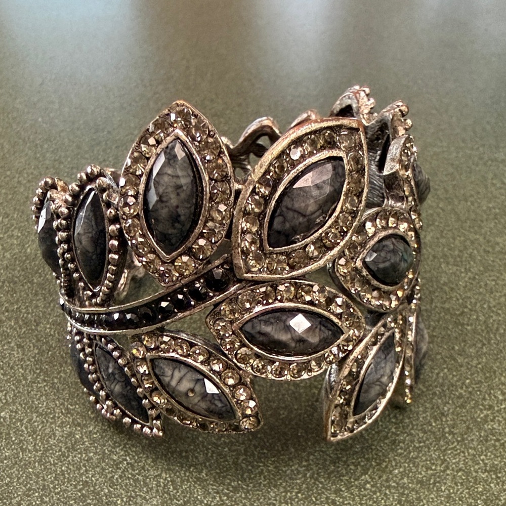 Elegant Silver and Black/Dark Gray Leaf Cuff Bracelet